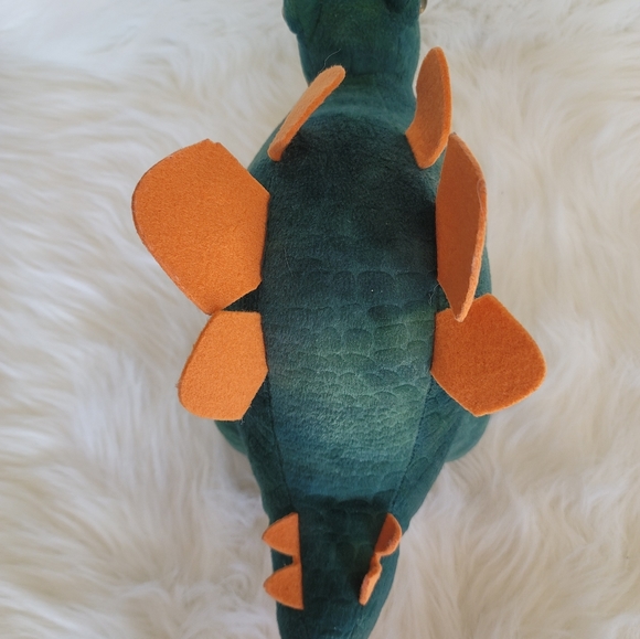 Build a bear stegosaurus - Picture 3 of 3